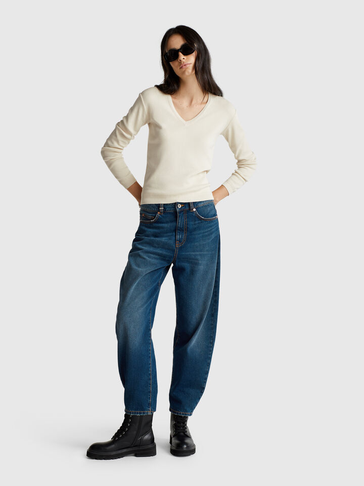 V NECK SWEATER L/S Women image number 3